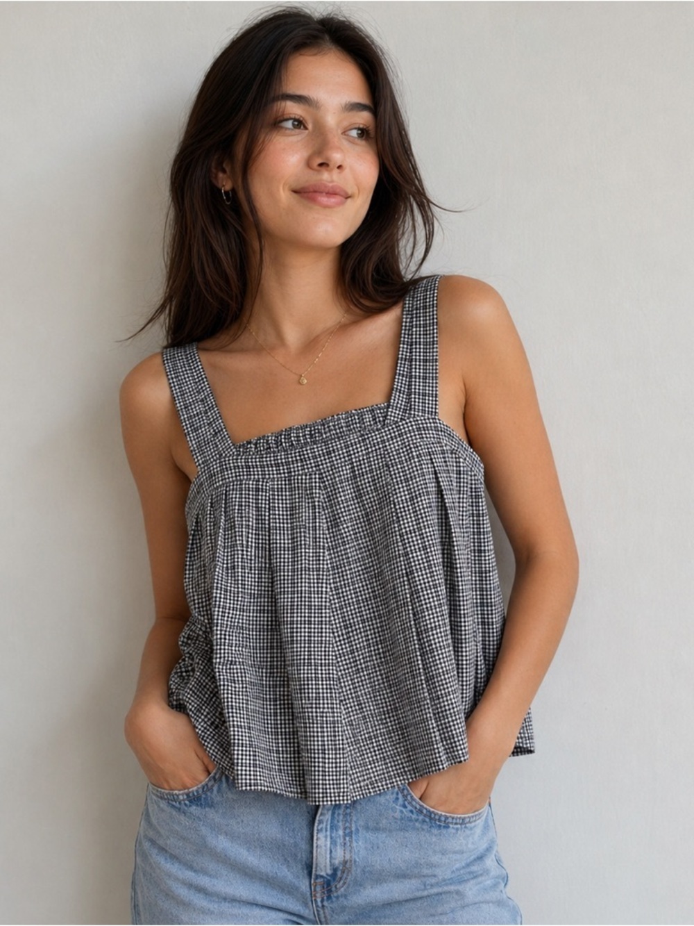 Max Studio London Black & White Gingham Pleated Tank Top Size L